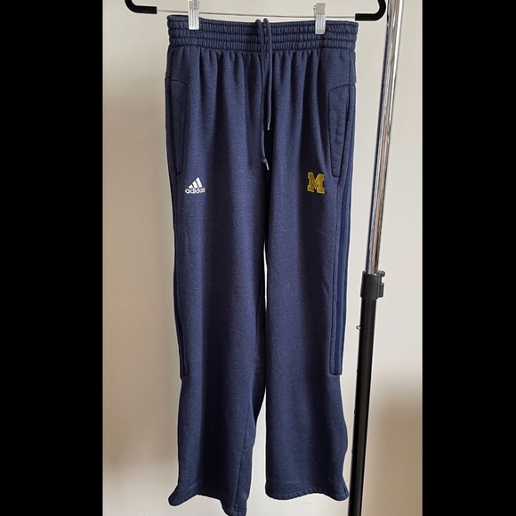 adidas Pants - Adidas University of Michigan sweatpants (medium)